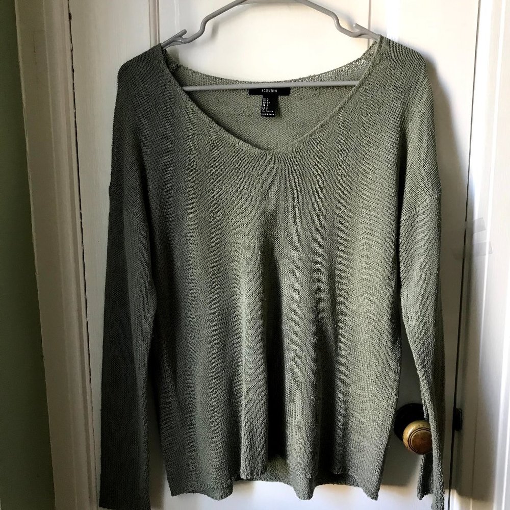 Forever 21 Navy Green Sweater